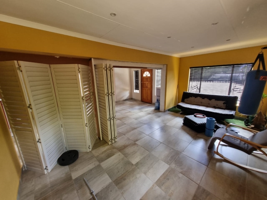 3 Bedroom Property for Sale in Colesberg Northern Cape